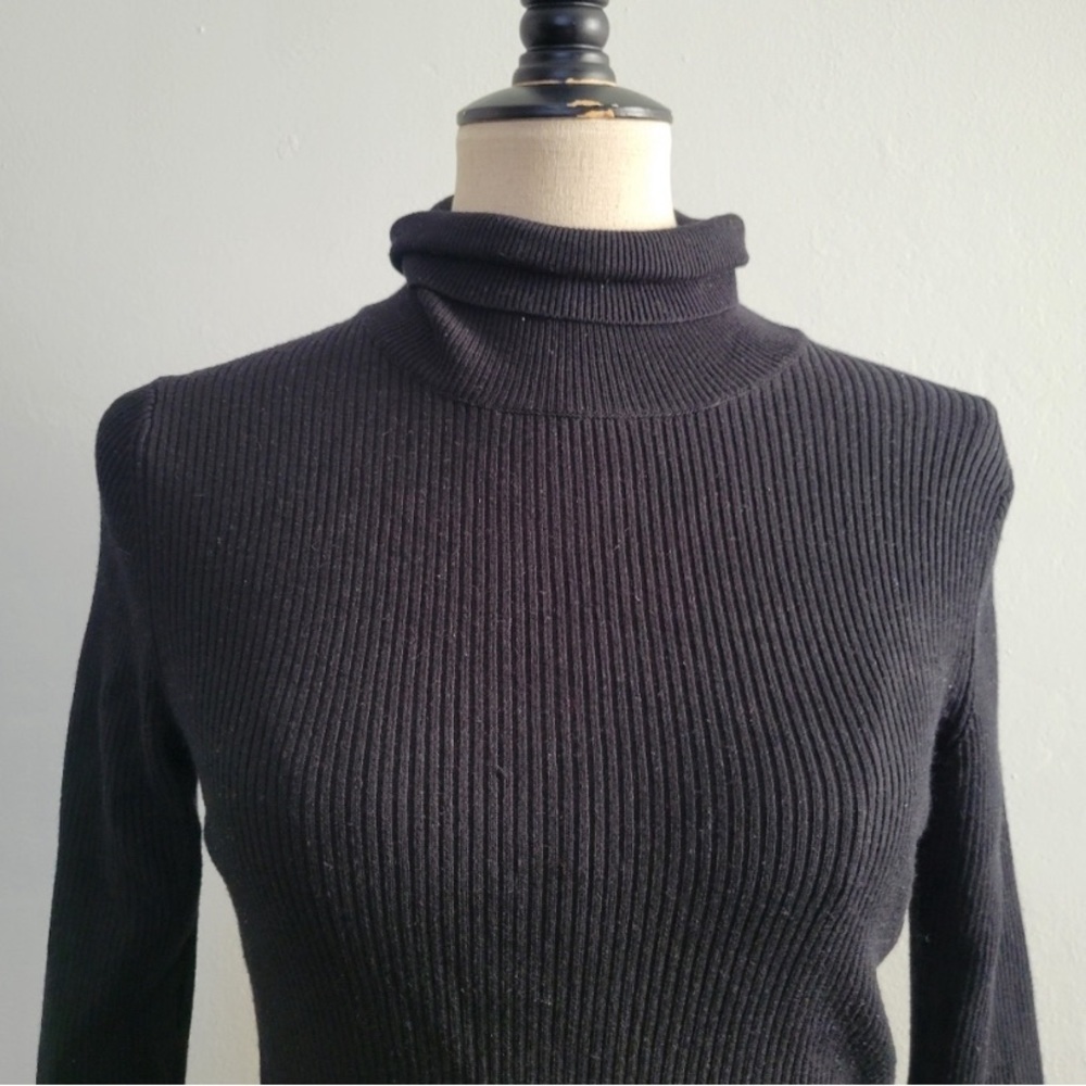 Zara cropped knit turtleneck - size M - Picture 3 of 5